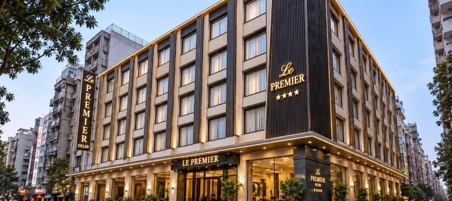 Le Premier Hotel Escorts Banner